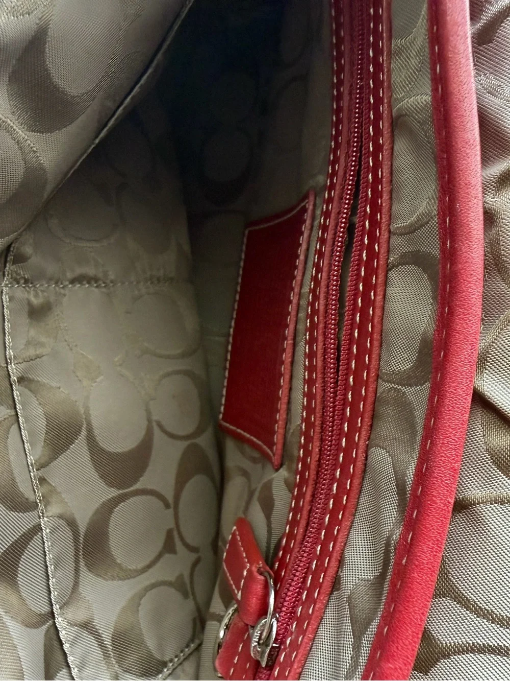 Coach smooth red